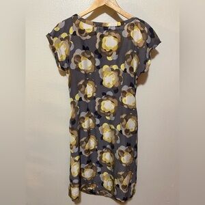 Boden Silk Blend Dress Womens Size 6R Short Sleeve Gray Yellow Floral Print
